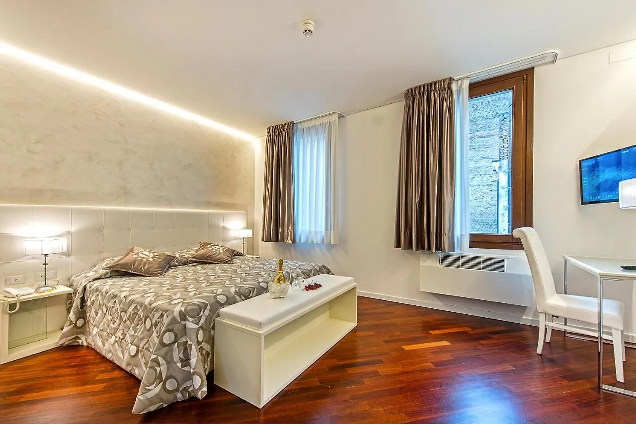 Hotel Vivit ***S Mestre