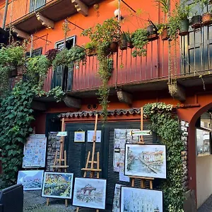 https://il-cortile-degli-artisti-apartments-navigli.it-lombardy.com