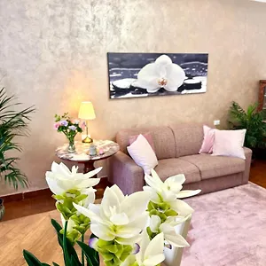 https://appartamento-benaco-a-milano.it-lombardy.com