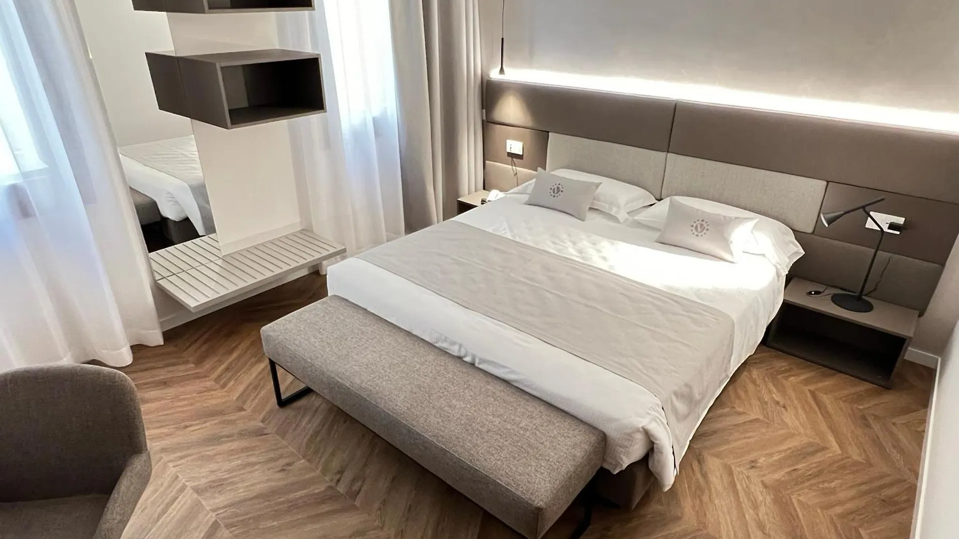 מסטרה Hotel Vivit ***S